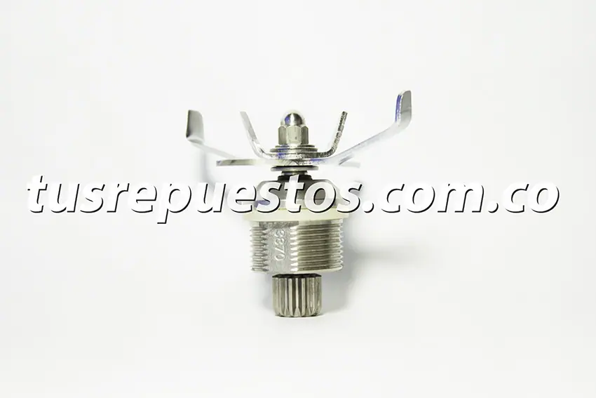 Cuchilla licuadora marca Universal suprema Ref L70080